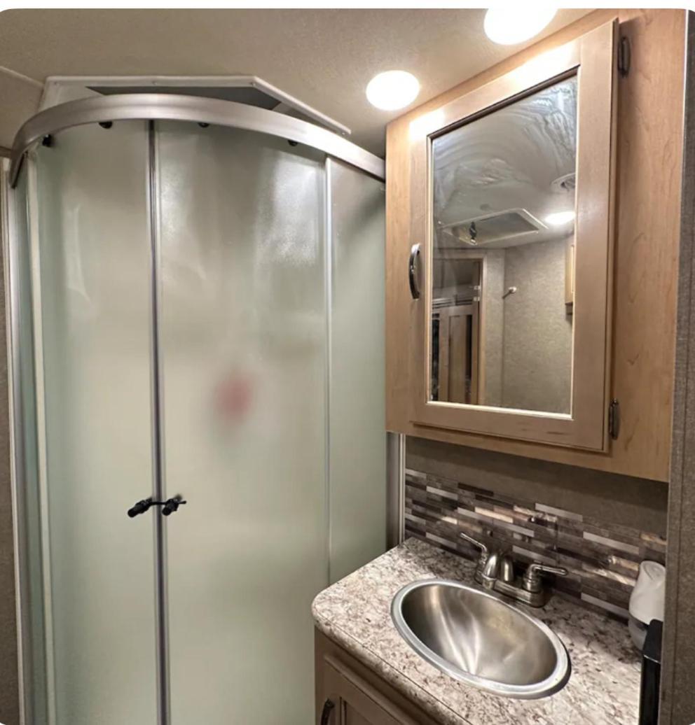 Private Cozy R/V , For Your Enjoyment Tamiami 外观 照片